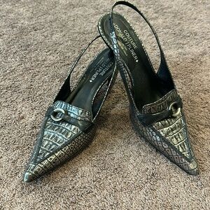 EUC Donald J Pliner Couture slingbacks